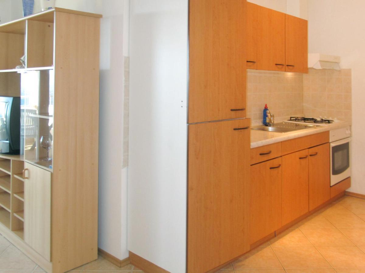 Apartment Blazina - Lbn100 By Interhome Ровини Екстериор снимка